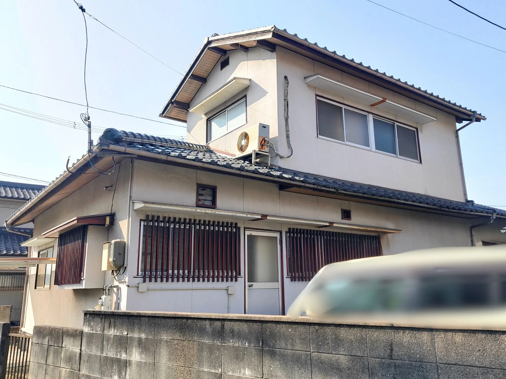 倉敷市黒崎【東南角地×利便性】日当たり良好!買い物施設が充実した、暮らしやすい閑静な住宅街。表示価格は「解体更地渡し」の価格です。現況渡し(建物がある状態)での引き渡しをご希望の場合は、価格のご相談に応じます。