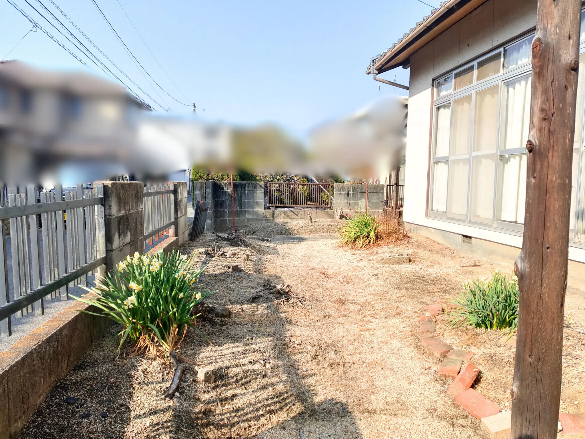 倉敷市黒崎【東南角地×利便性】日当たり良好!買い物施設が充実した、暮らしやすい閑静な住宅街。表示価格は「解体更地渡し」の価格です。現況渡し(建物がある状態)での引き渡しをご希望の場合は、価格のご相談に応じます。