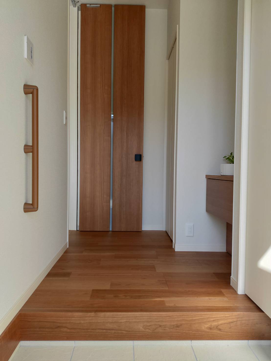 【ミサワホーム 金光町占見新田 2号棟】未入居 3mの高天井と家事ラク動線。家具・エアコン付で始める安心の新生活!