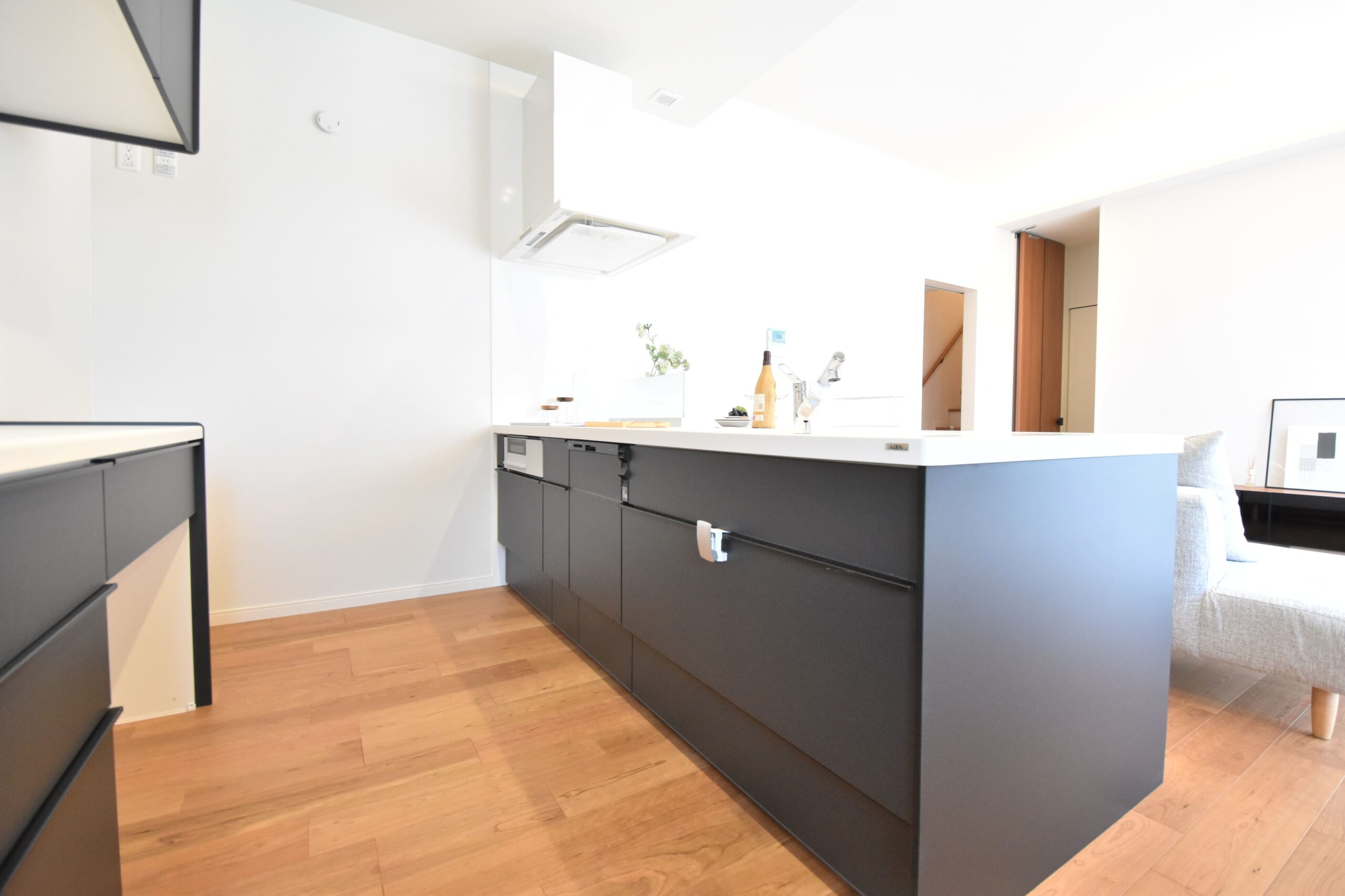 【ミサワホーム施工】未入居 金光町占見新田・高天井リビングのZEH住宅 1号棟