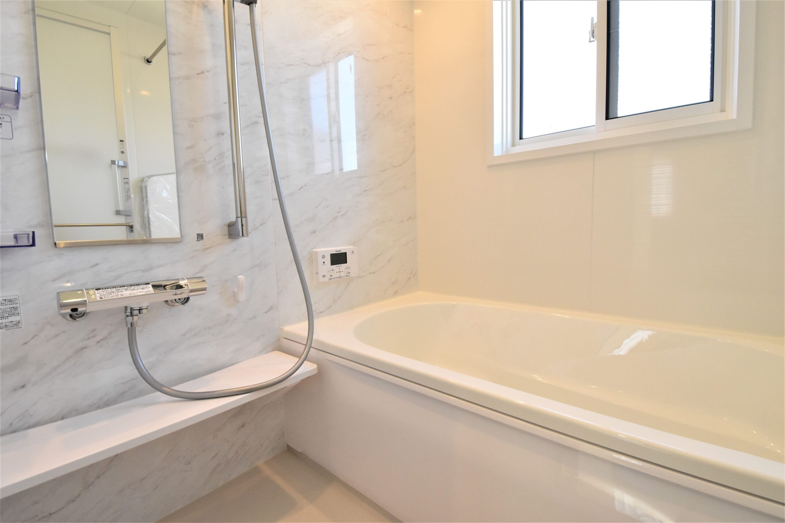 【ミサワホーム 金光町占見新田 2号棟】未入居 3mの高天井と家事ラク動線。家具・エアコン付で始める安心の新生活!